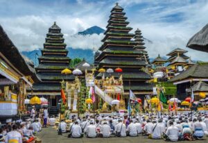 Eksplorasi Kearifan Lokal dan Seni Tradisional Bali