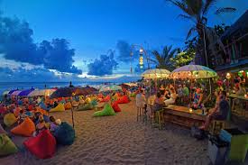 Pantai Seminyak Destinasi Wisata Bali