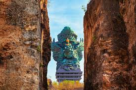 Tempat Wisata Viral dan Hits di Bali 2025
